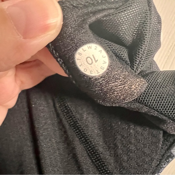 Lululemon Free to Be Serene Bra F2 - Picture 5 of 5